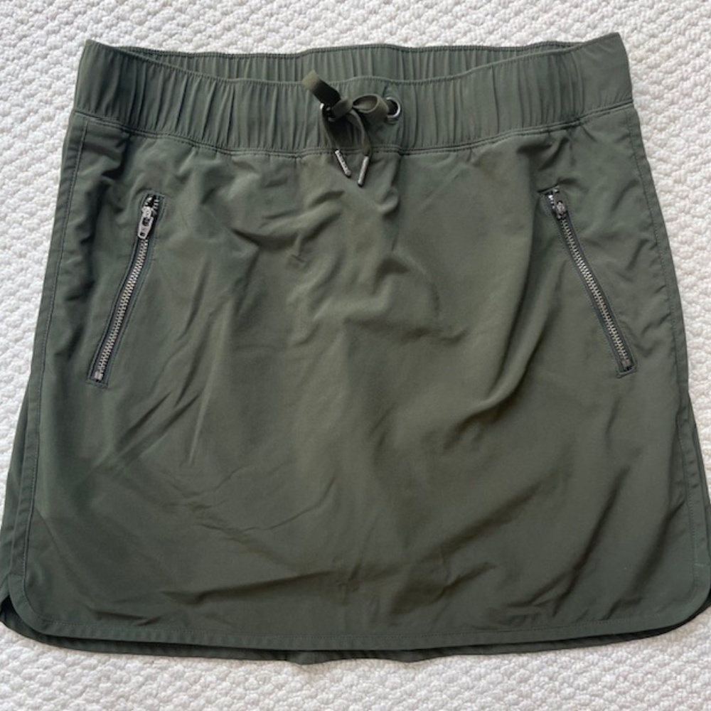 Athleta Skort, Small
